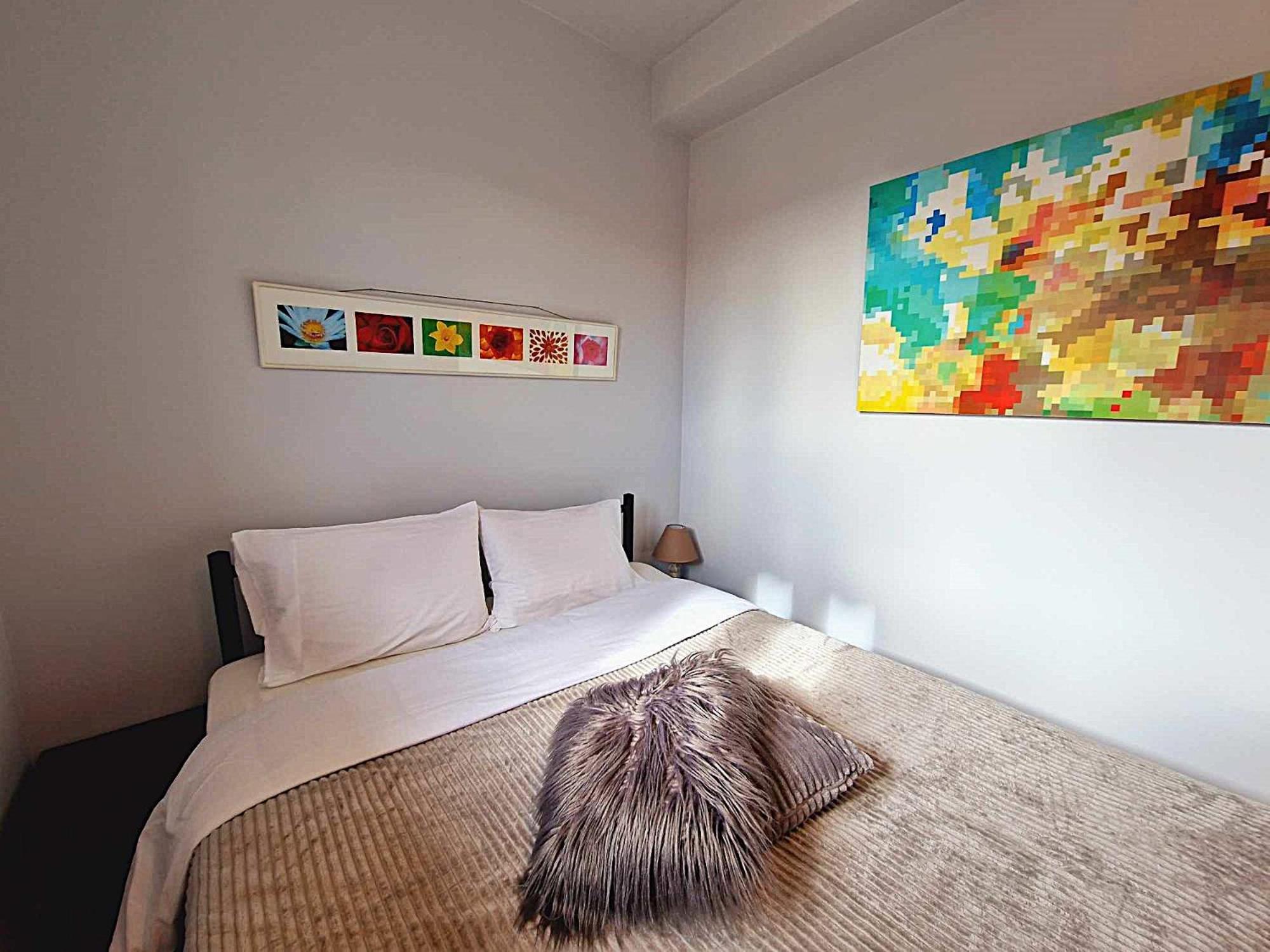 View Apartment *